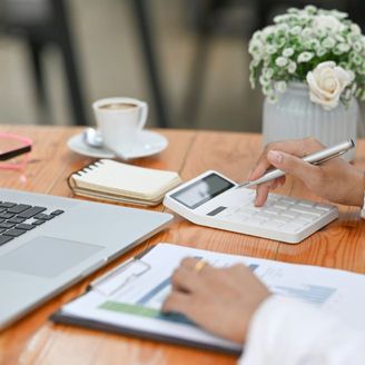 What Is E‑Invoicing: A Practical Guide for SMEs