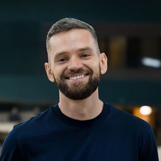 How Anton Scaled gdoc.io and CraftPix With Osome's Support