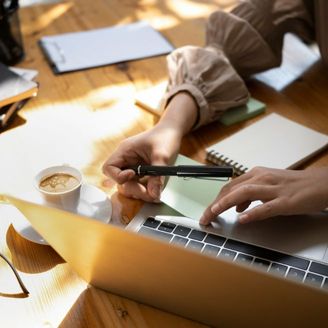 Singapore vs Hong Kong: Which Is Best for Running a Business?