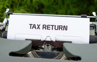How to complete a tax return for rental income?